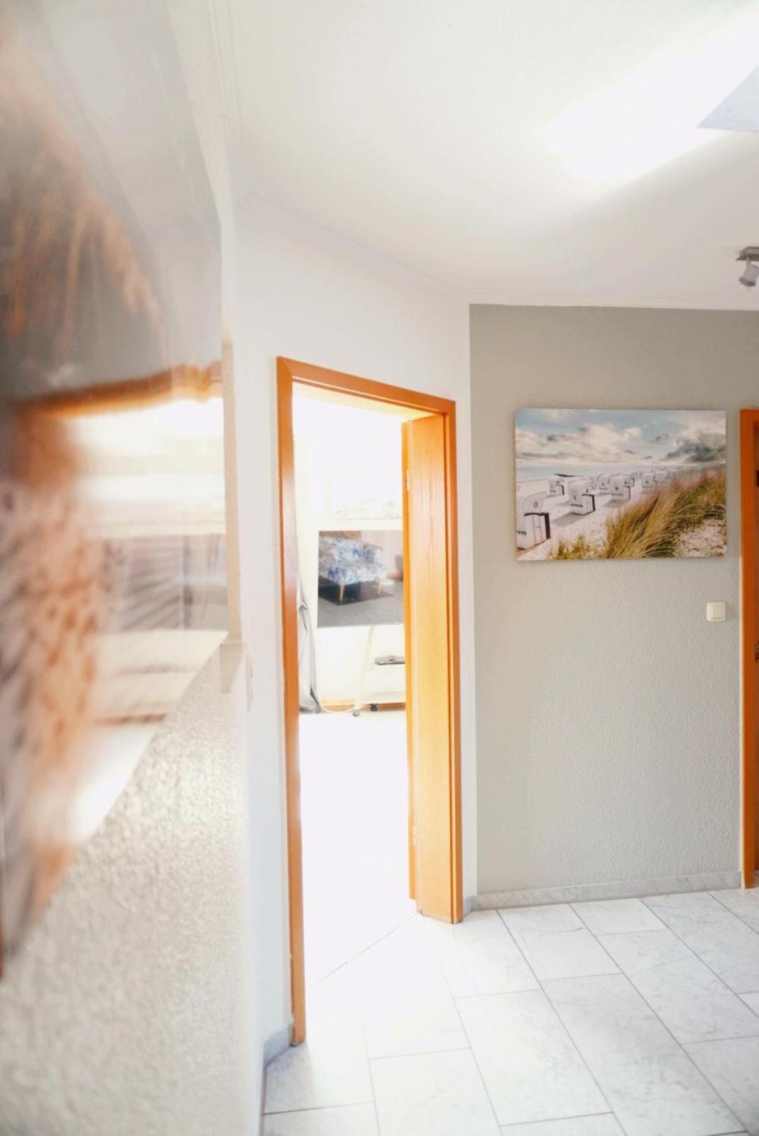 Ferienwohnung Koeoek II - Der Strand Ist Zum Greifen Nah.... Neuharlingersiel Exteriör bild